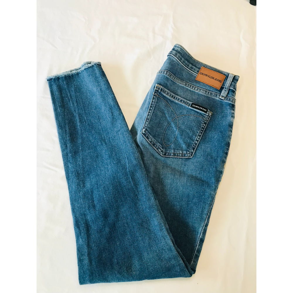 Calvin Klein High Rise Skinny Jeans, Size 10 NWT